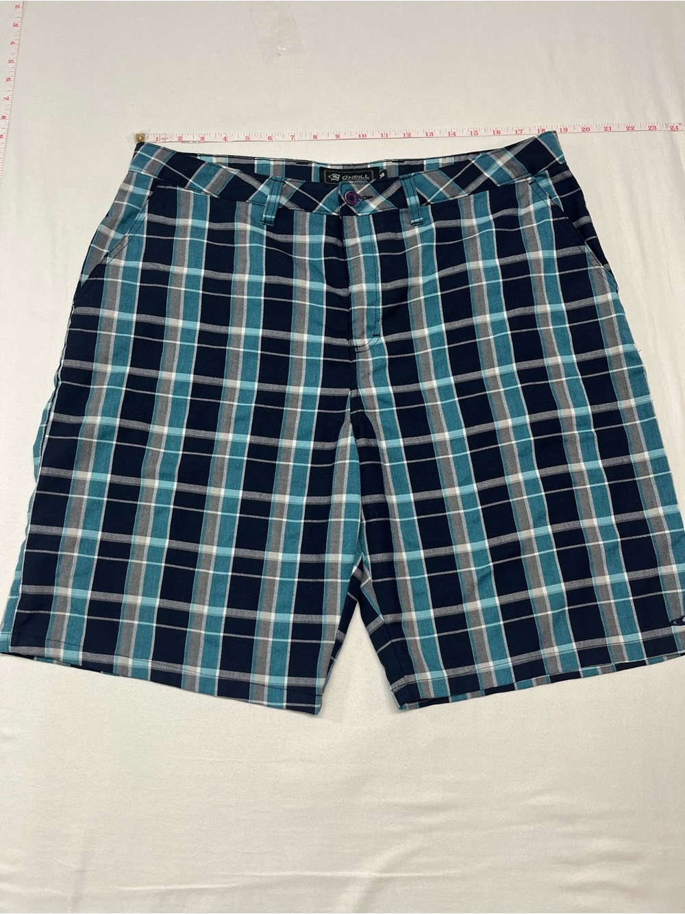 O'Neill Men's Navy and Teal Plaid Flat Front Shorts 38 golf sports Walk 1503
